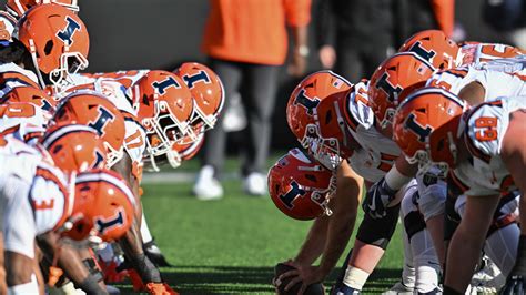 Illinois vs EIU channel today, time, TV schedule, streaming info.